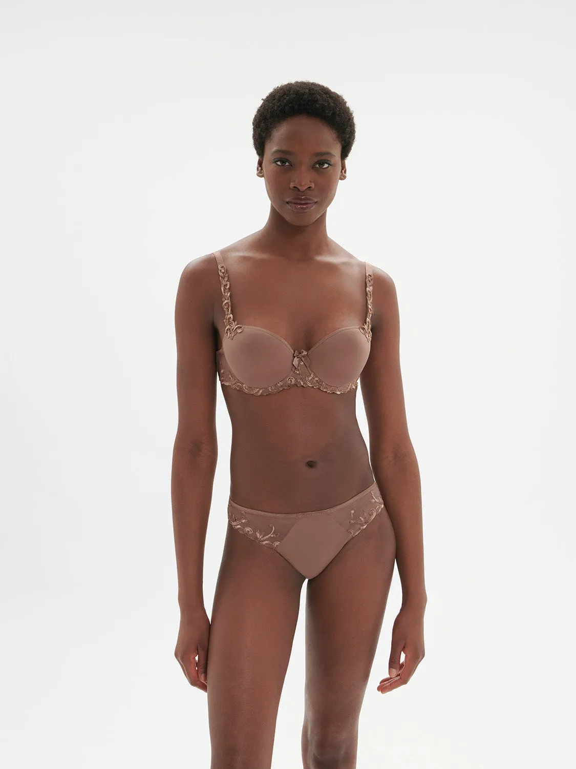 Andora Thong - Amaretto