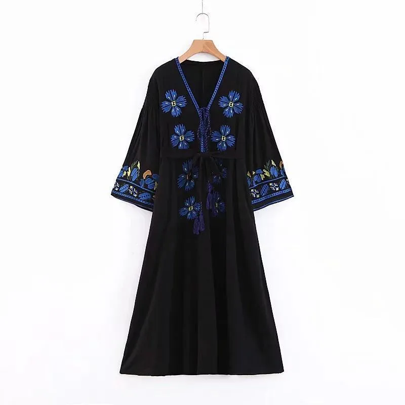 Embroidery V Neck Bohemia Maxi Dress