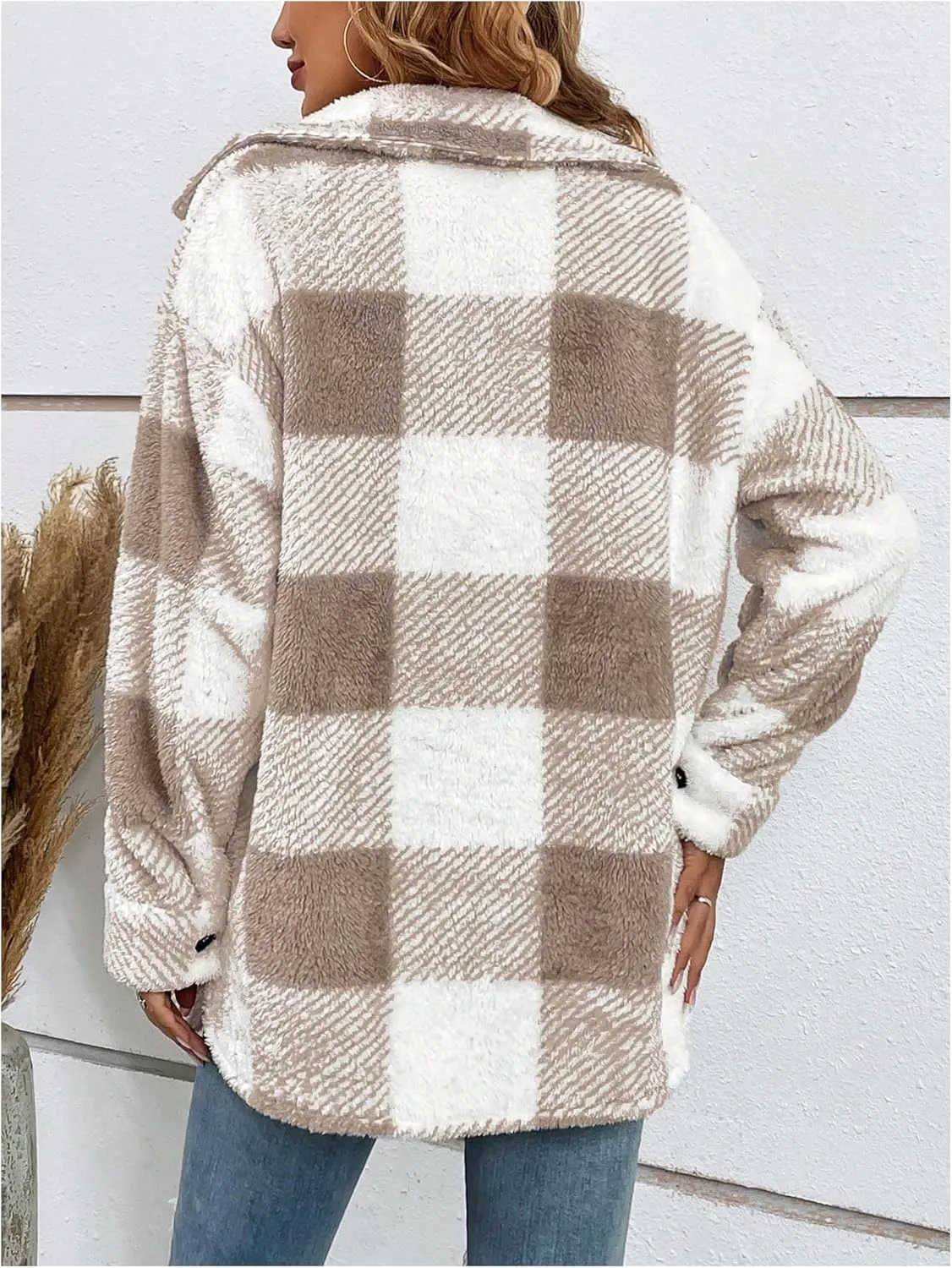 SOLY HUX Women's Plaid Jacket Fuzzy Checkered Shacket Button Down Fleece Jacket Outerwear with Flap Pockets